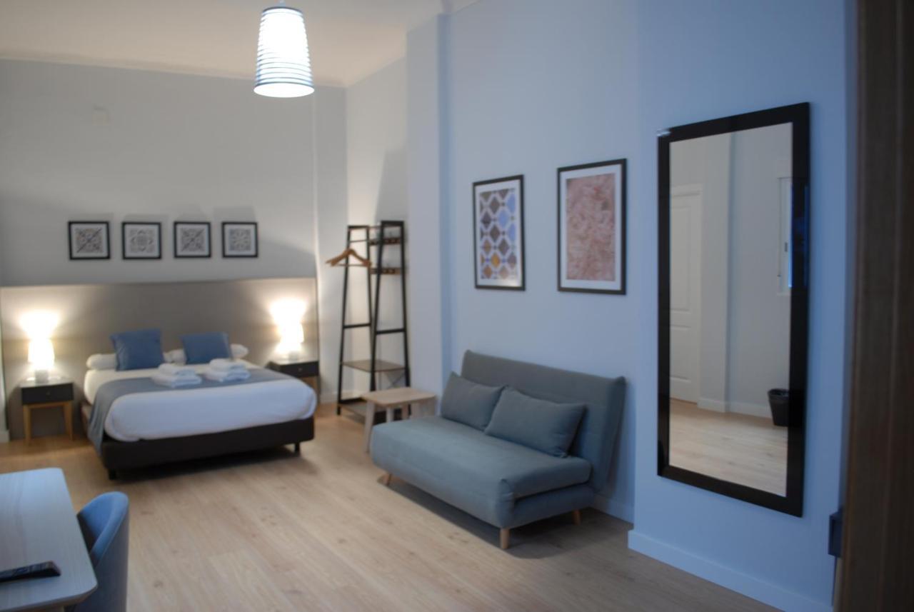 La Perla Granada Suites Buitenkant foto